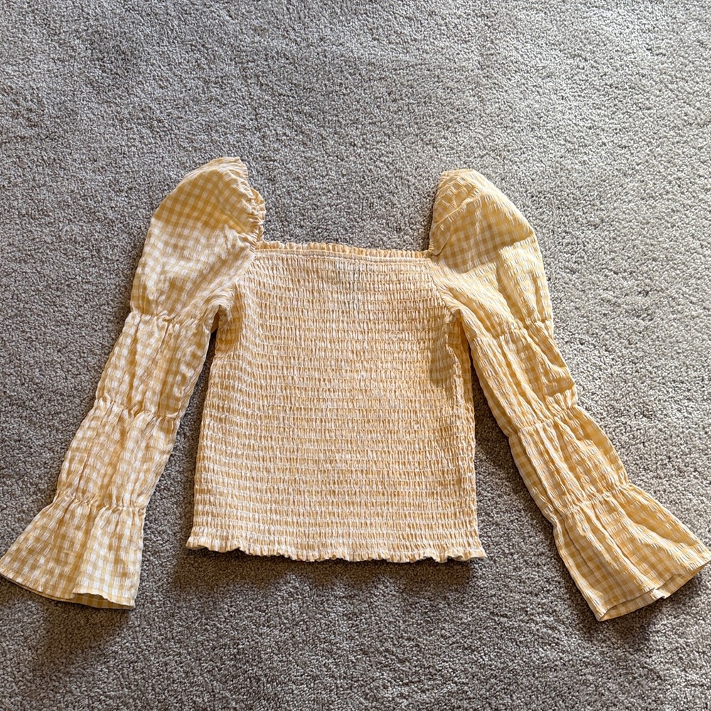 Design365 Yellow Gingham Puff Sleeve Top